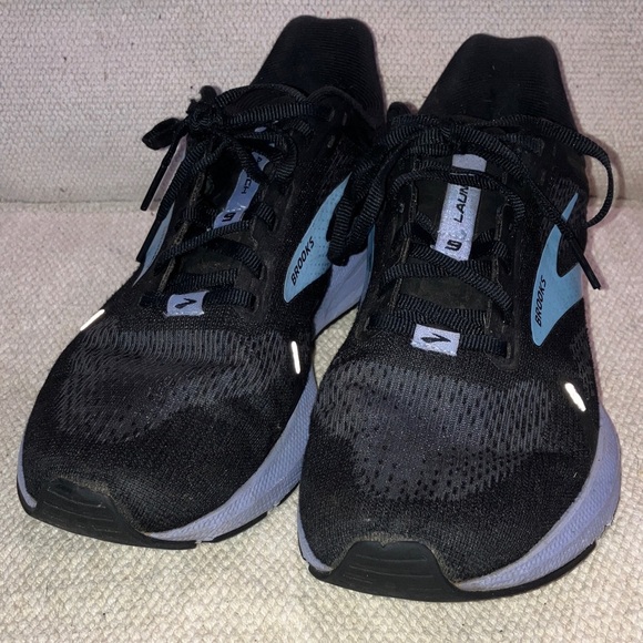 Brooks women’s size 8 Wide speed neutral Launch 9 Athletic running shoes - Picture 13 of 15